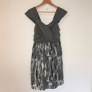Converse One Star gray dress